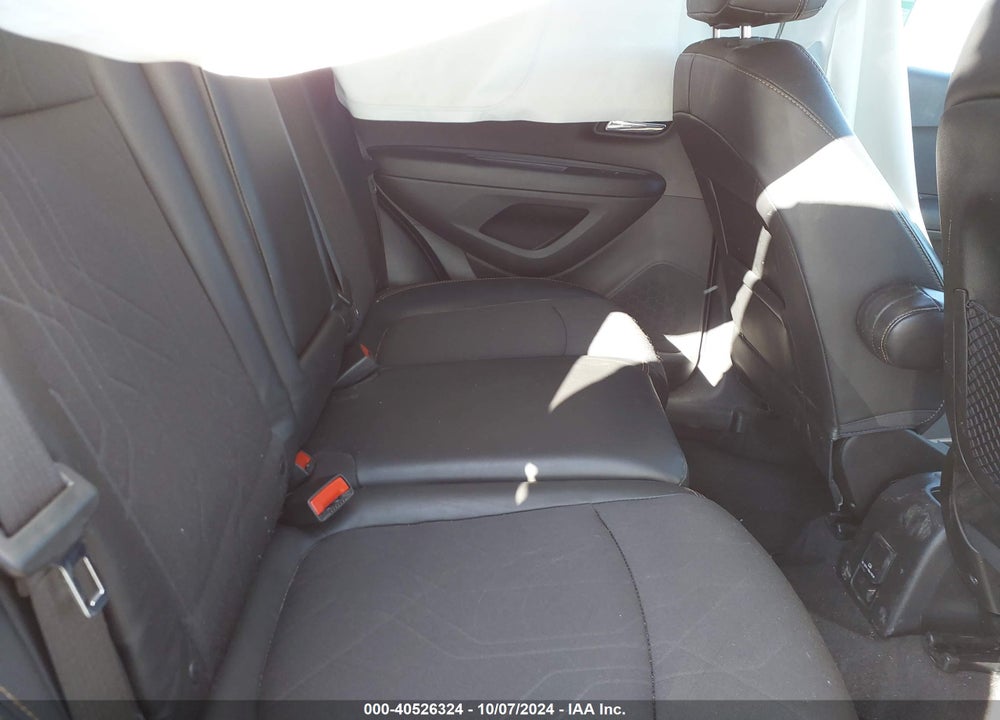2020 CHEVROLET TRAX FWD LT VIN: 3GNCJLSBXLL117528