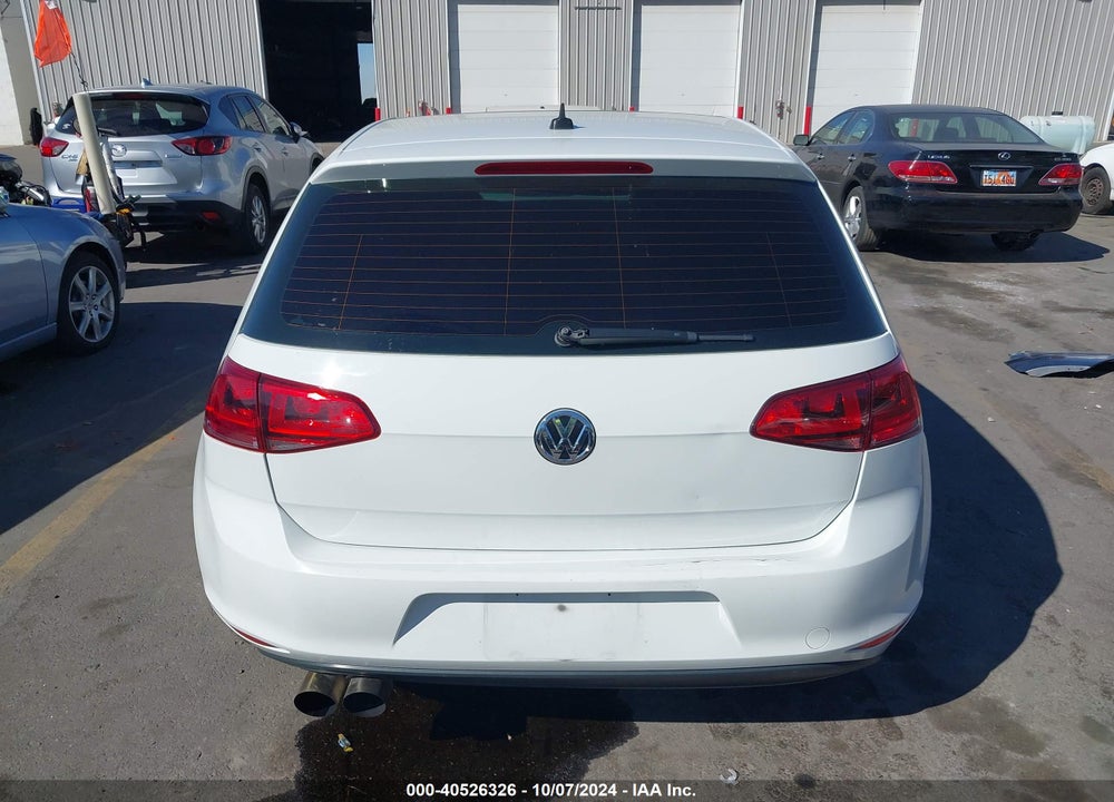 2015 VOLKSWAGEN GOLF TSI SE 4-DOOR VIN: 3VW217AU3FM043038