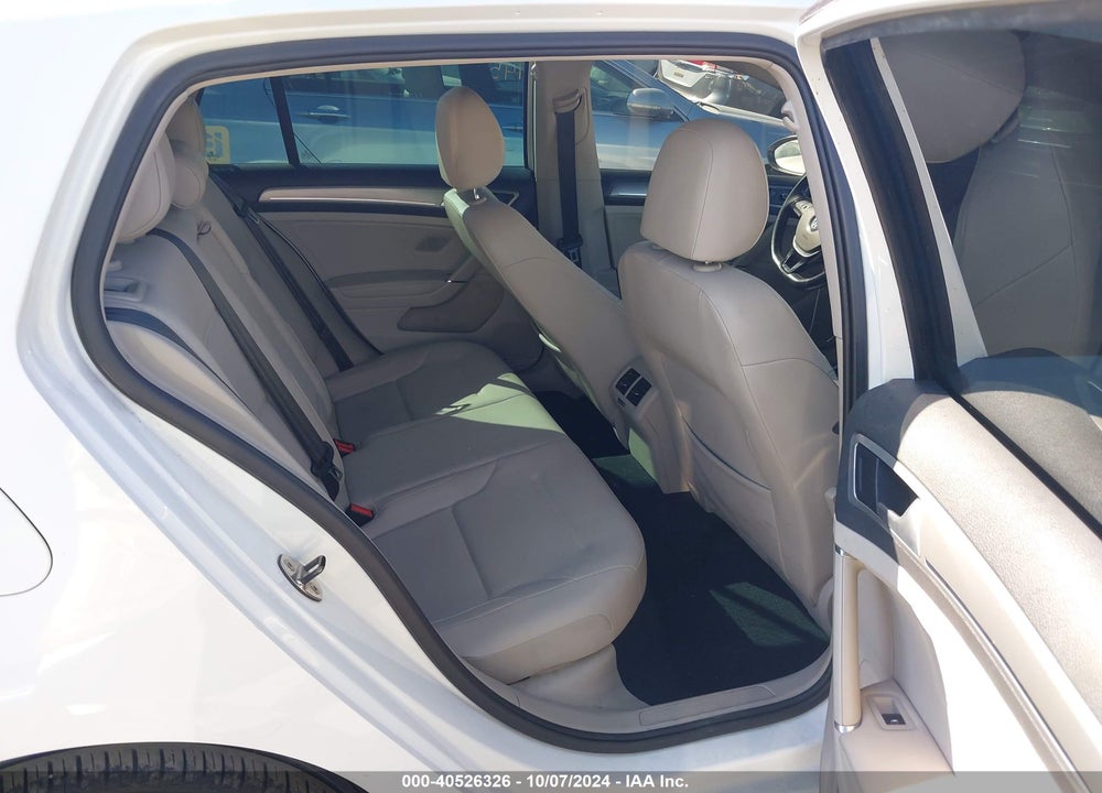 2015 VOLKSWAGEN GOLF TSI SE 4-DOOR VIN: 3VW217AU3FM043038