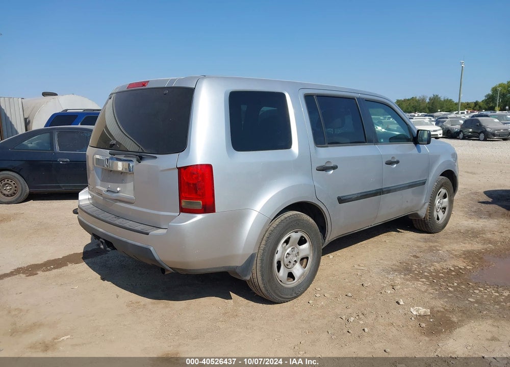 2010 HONDA PILOT LX VIN: 5FNYF3H22AB017698