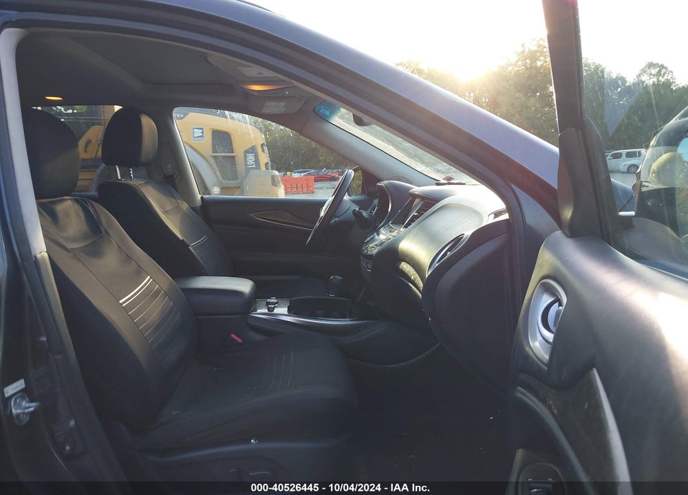 2013 INFINITI JX35 VIN: 5N1AL0MM6DC335949