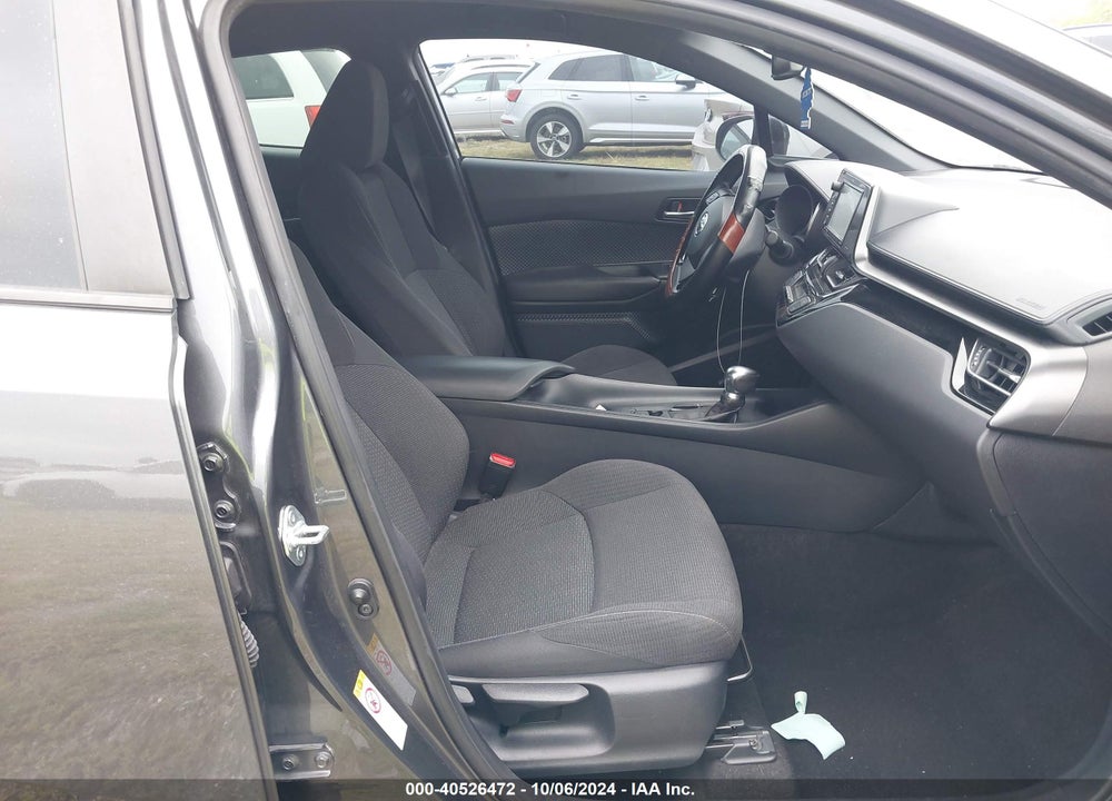 2018 TOYOTA C-HR XLE PREMIUM VIN: NMTKHMBX4JR023796