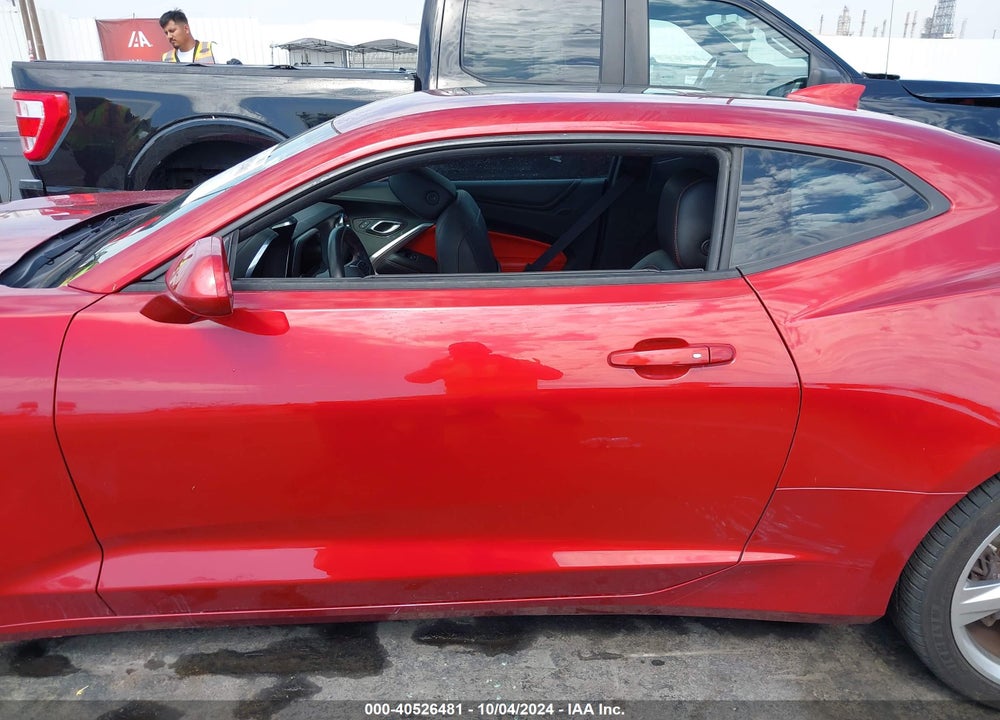 2018 CHEVROLET CAMARO 2SS VIN: 1G1FH1R76J0100543