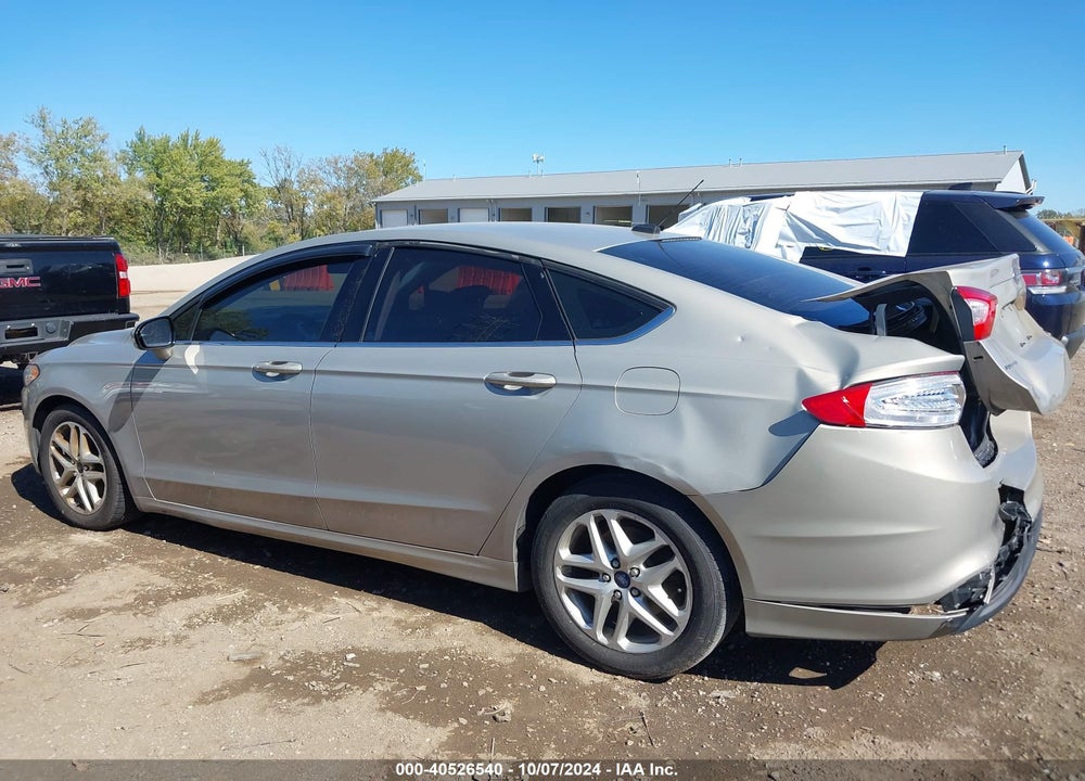 2015 FORD FUSION SE VIN: 3FA6P0HD7FR211918