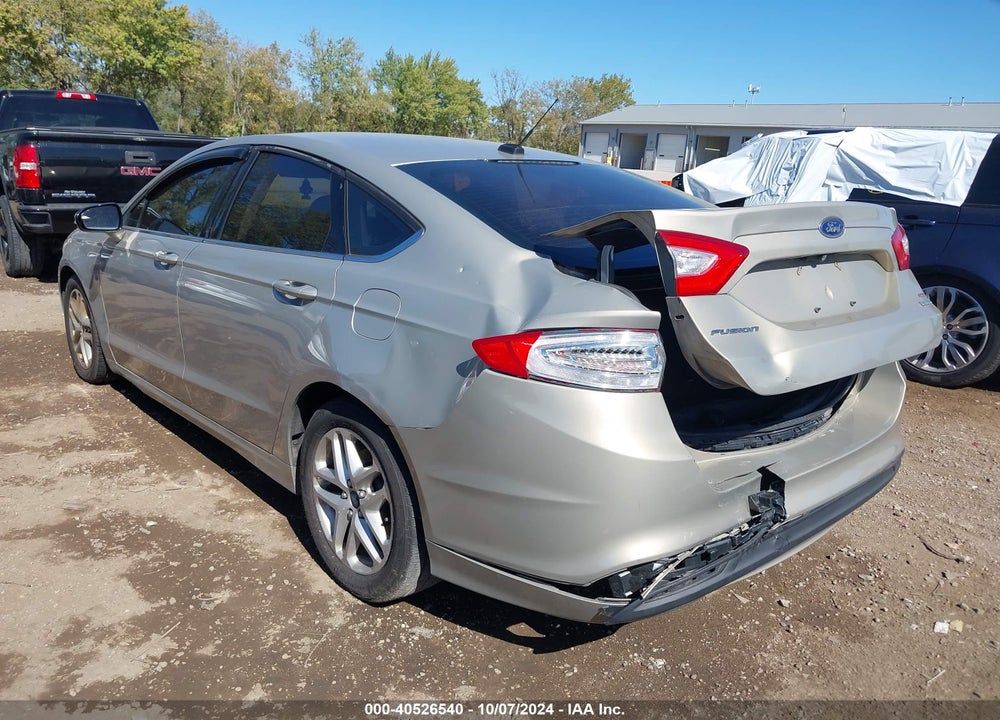 2015 FORD FUSION SE VIN: 3FA6P0HD7FR211918