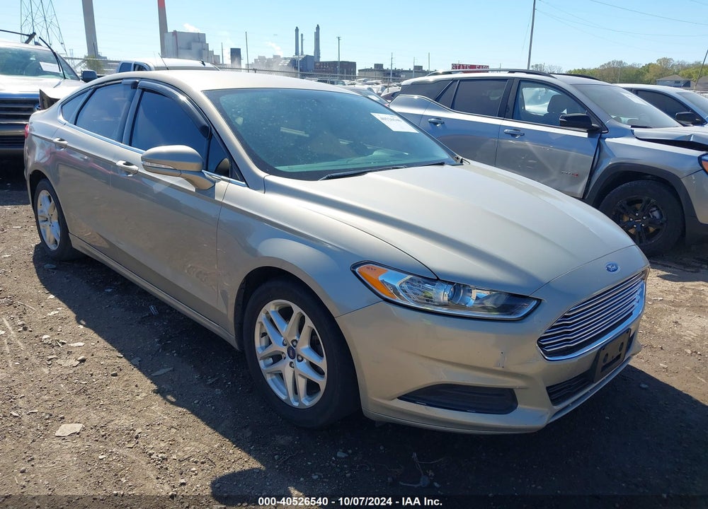 2015 FORD FUSION SE VIN: 3FA6P0HD7FR211918