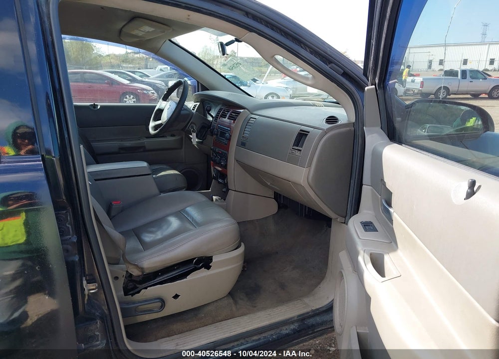 2005 DODGE DURANGO SLT VIN: 1D4HB48DX5F549496