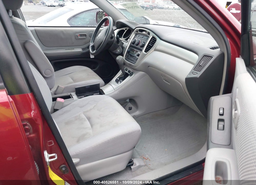 2005 TOYOTA HIGHLANDER V6 VIN: JTEEP21A550112073