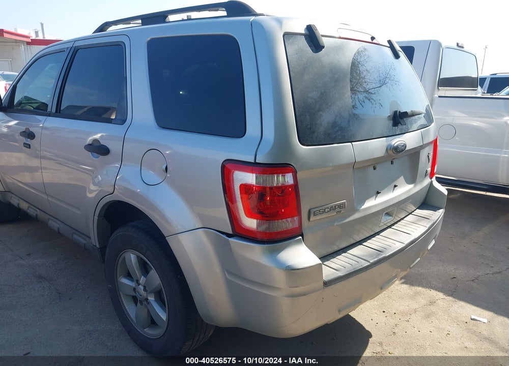 2010 FORD ESCAPE XLT VIN: 1FMCU0DG6AKC76841