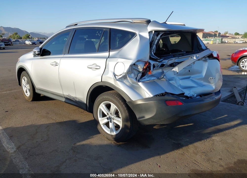 2013 TOYOTA RAV4 XLE VIN: 2T3WFREV7DW046489