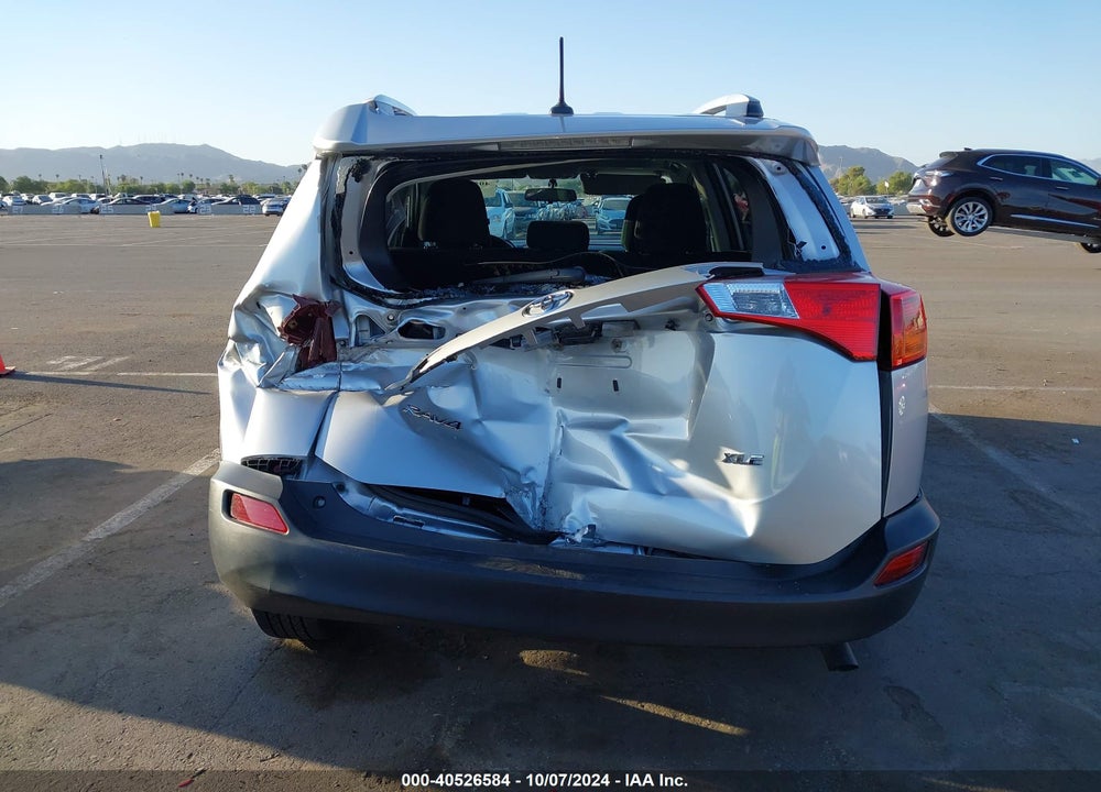 2013 TOYOTA RAV4 XLE VIN: 2T3WFREV7DW046489