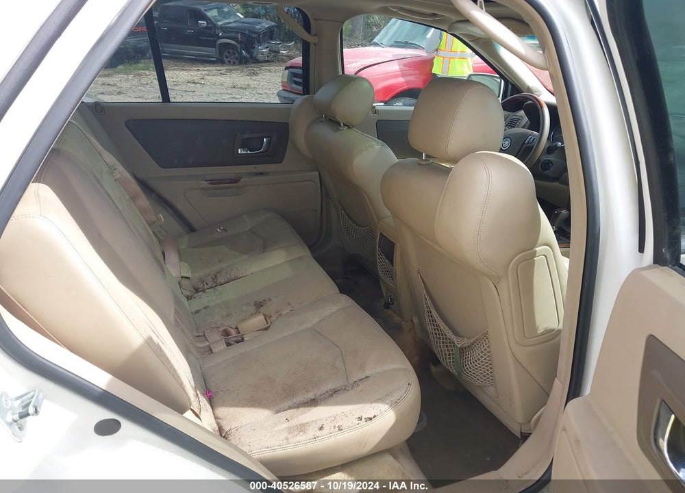 2006 CADILLAC SRX V6 VIN: 1GYEE637660148482