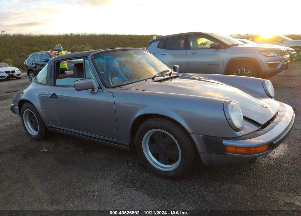1987 PORSCHE 911 CARRERA VIN: WP0EB0914HS161866