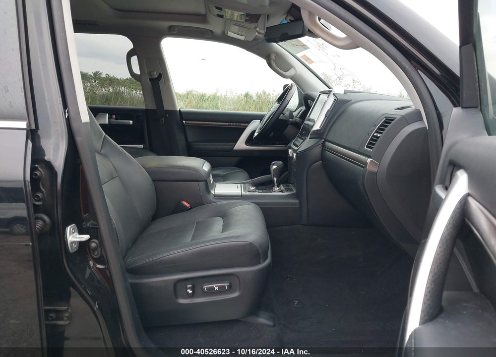 2020 TOYOTA LAND CRUISER VIN: JTMCY7AJ6L4091911