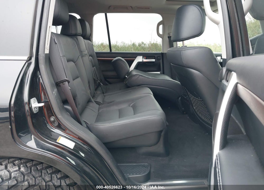 2020 TOYOTA LAND CRUISER VIN: JTMCY7AJ6L4091911