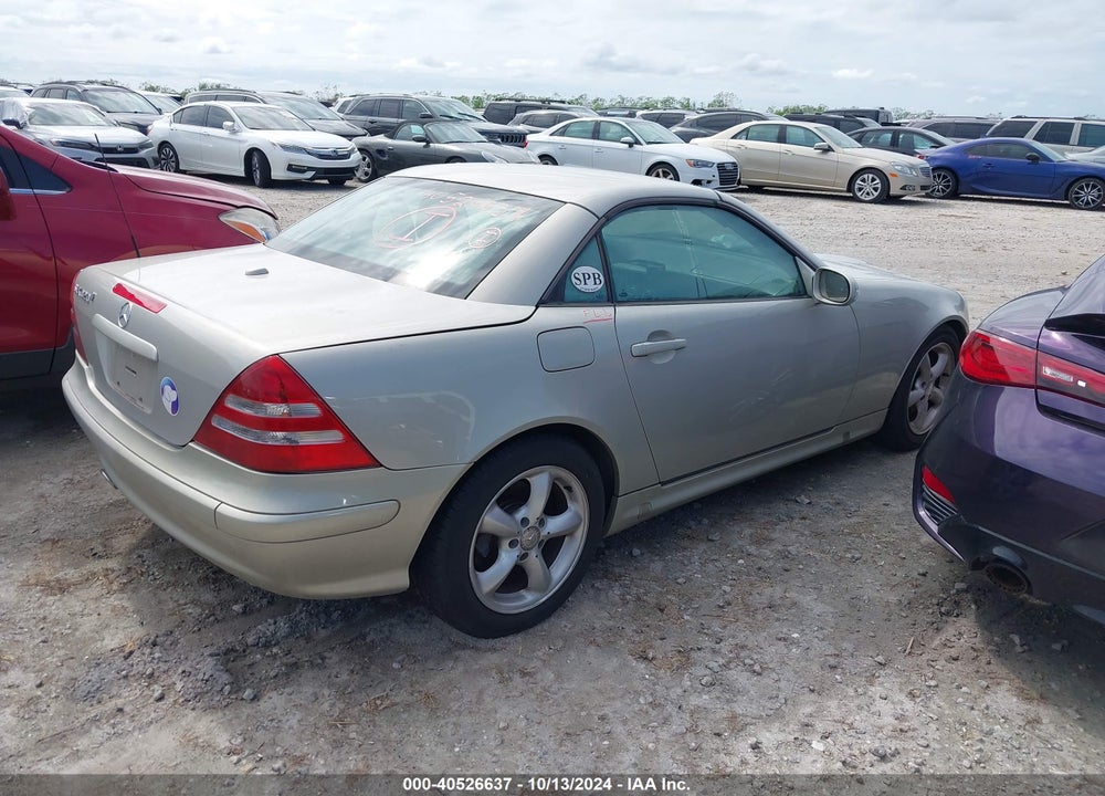 2003 MERCEDES-BENZ SLK 320 VIN: WDBKK65F33F276417