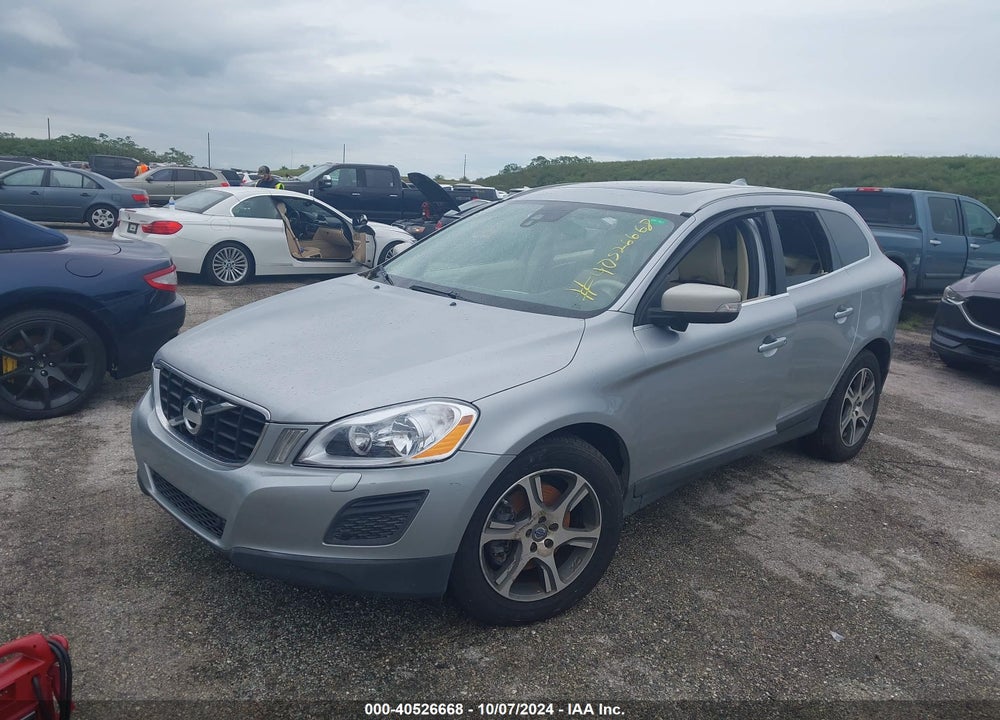 2011 VOLVO XC60 T6/T6 R-DESIGN VIN: YV4902DZ7B2215911
