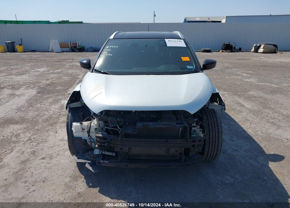 2019 NISSAN KICKS SV VIN: 3N1CP5CU3KL516673