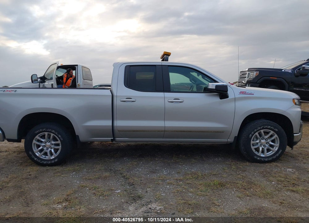 2021 CHEVROLET SILVERADO 1500 4WD STANDARD BED LT VIN: 1GCRYDED6MZ237368