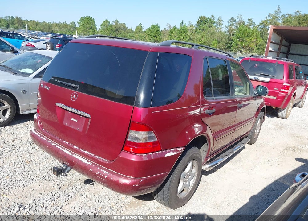 2000 MERCEDES-BENZ ML 320 VIN: 4JGAB54E6YA220259