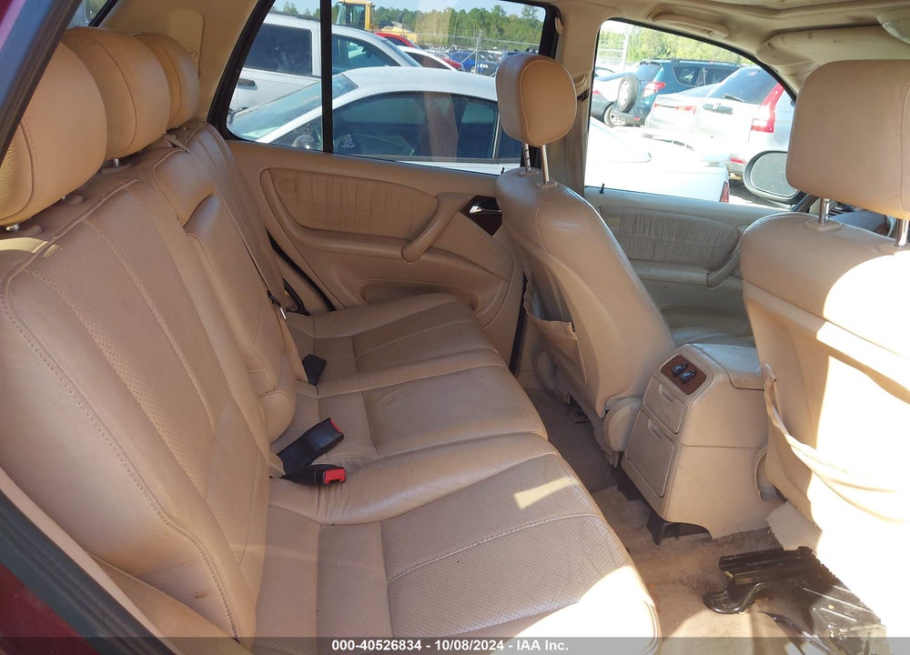 2000 MERCEDES-BENZ ML 320 VIN: 4JGAB54E6YA220259