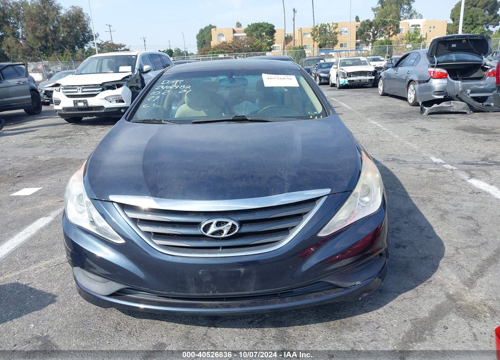 2014 HYUNDAI SONATA GLS VIN: 5NPEB4AC7EH913588