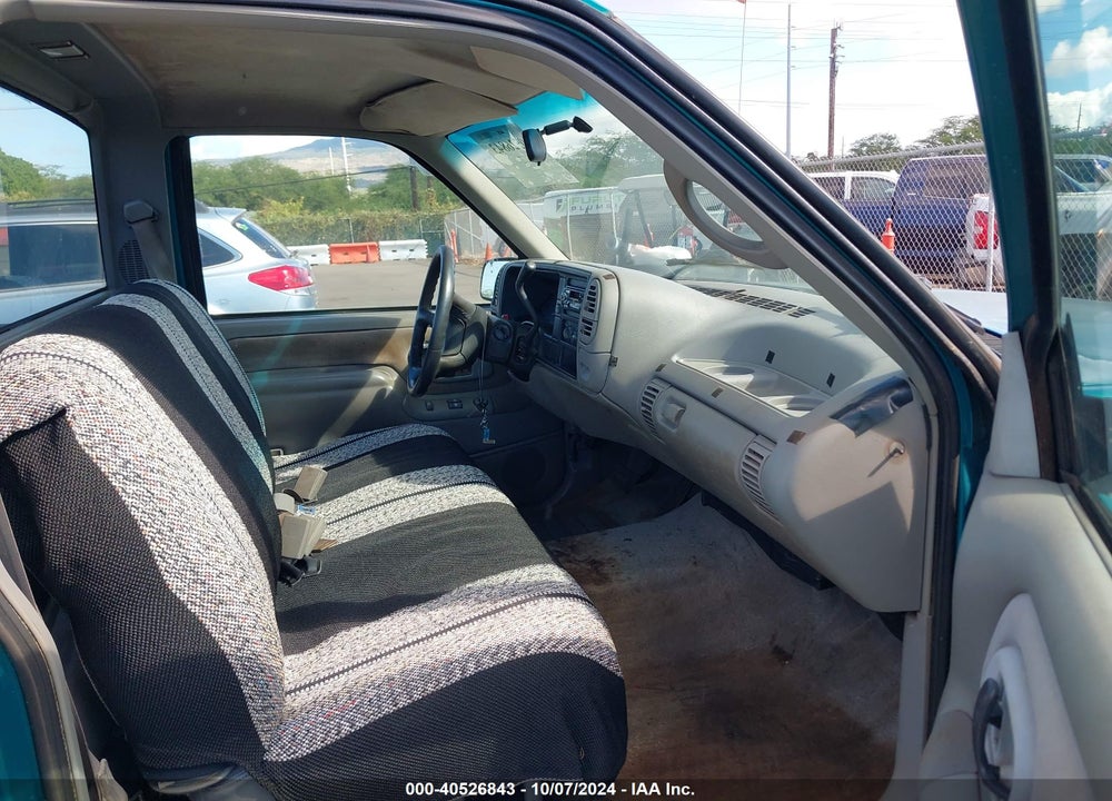 1995 CHEVROLET GMT-400 C1500 VIN: 1GCEC14Z5SZ106213