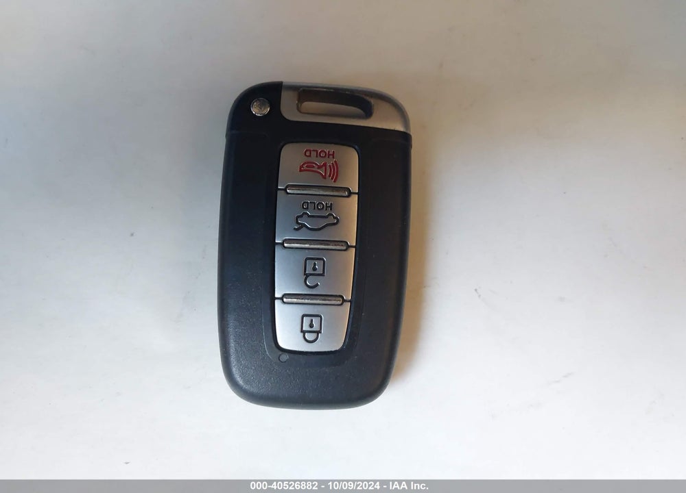 2015 HYUNDAI SONATA HYBRID VIN: KMHEC4A47FA130927