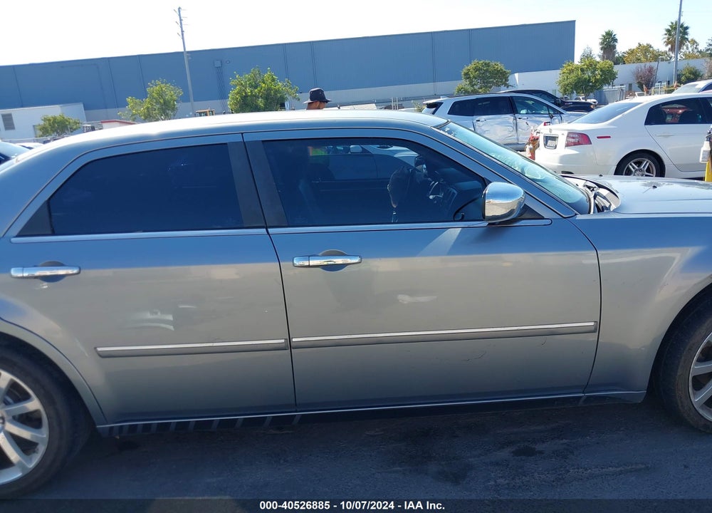2006 CHRYSLER 300 TOURING VIN: 2C3KA53G36H352784
