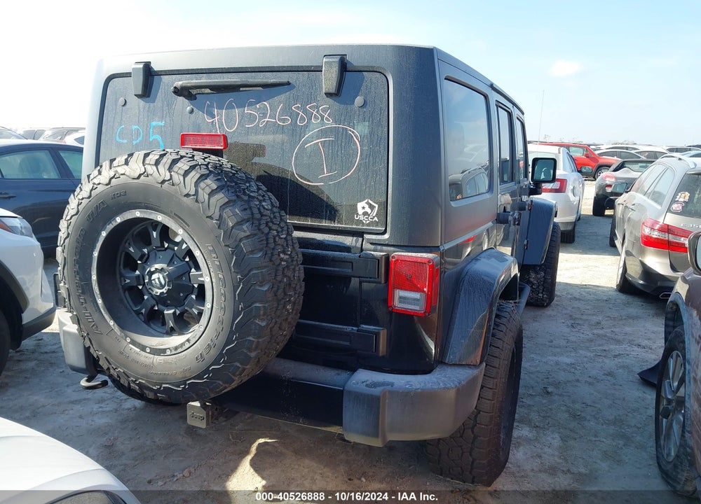 2017 ANGLER JEEP WR UNLIMITED SAHARA 4X4 VIN: 1C4BJWEG4HL531601