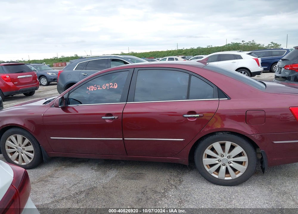 2010 HYUNDAI SONATA LIMITED V6 VIN: 5NPEU4AF0AH631050