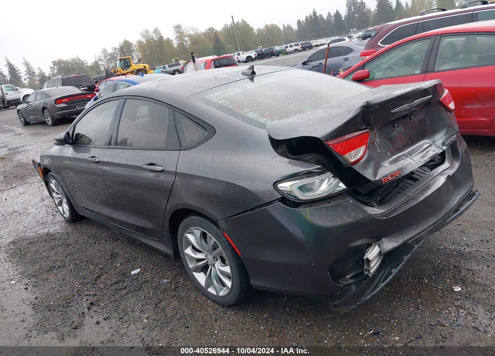 2015 CHRYSLER 200 S VIN: 1C3CCCBB2FN709744