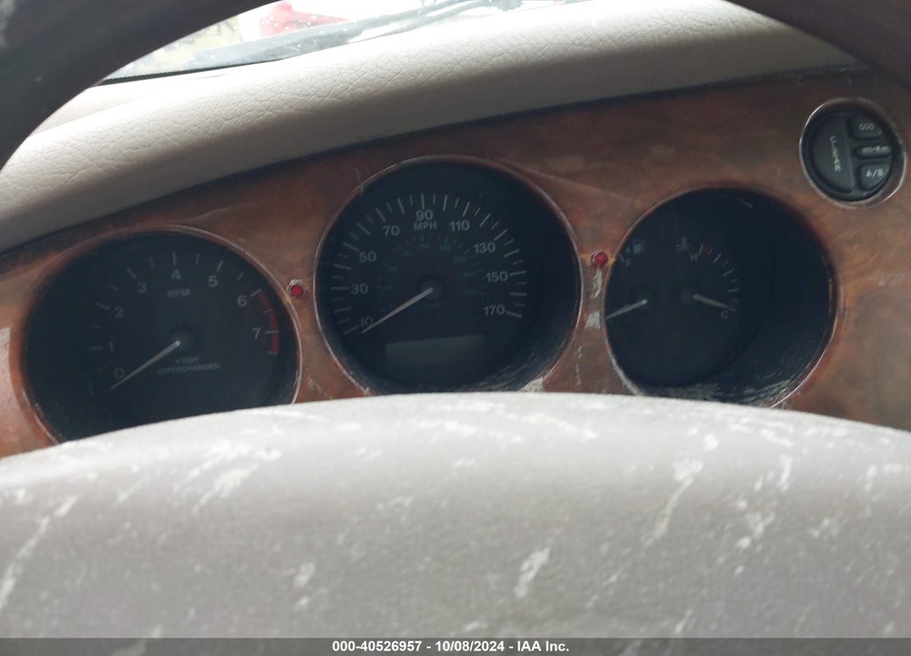 2001 JAGUAR XKR VIN: SAJDA42B91PA14299