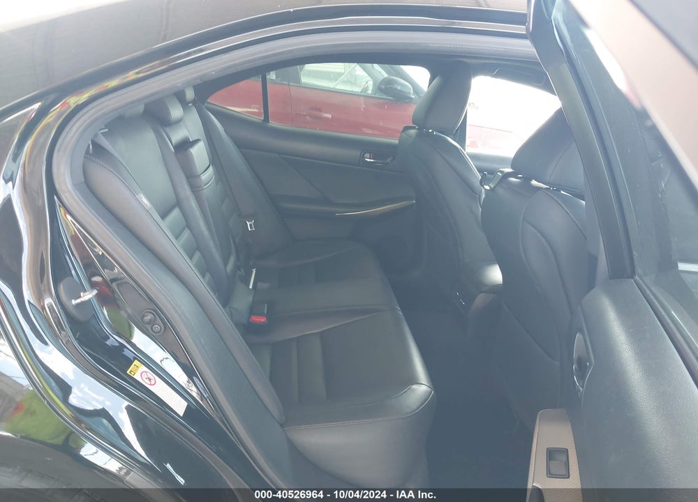 2016 LEXUS IS 200T VIN: JTHBA1D25G5028735