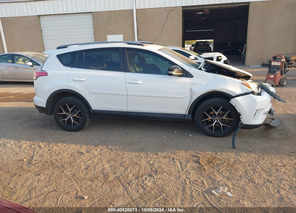2017 TOYOTA RAV4 SE VIN: 2T3NFREV0HW397438