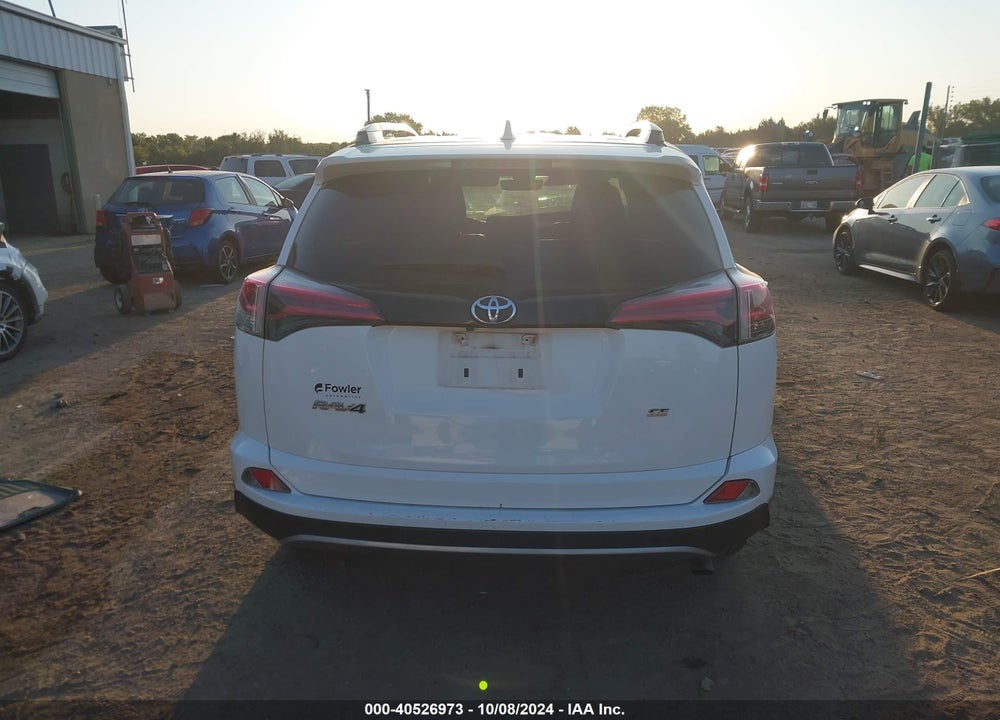 2017 TOYOTA RAV4 SE VIN: 2T3NFREV0HW397438
