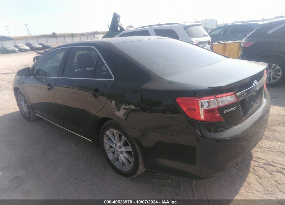 2012 TOYOTA CAMRY XLE VIN: 4T4BF1FK3CR241880