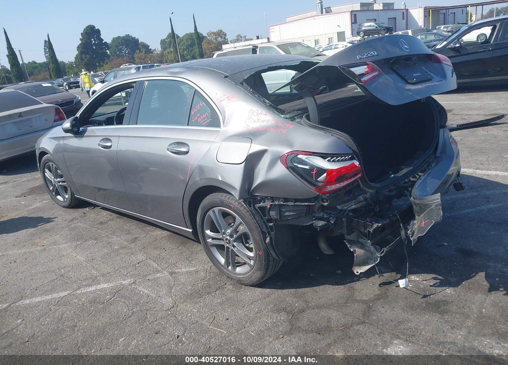 2020 MERCEDES-BENZ A 220 VIN: W1K3G4EB8LJ204432