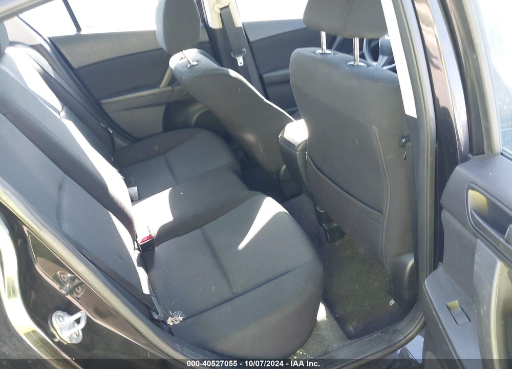 2011 MAZDA 3 I SPORT VIN: JM1BL1UGXB1364890