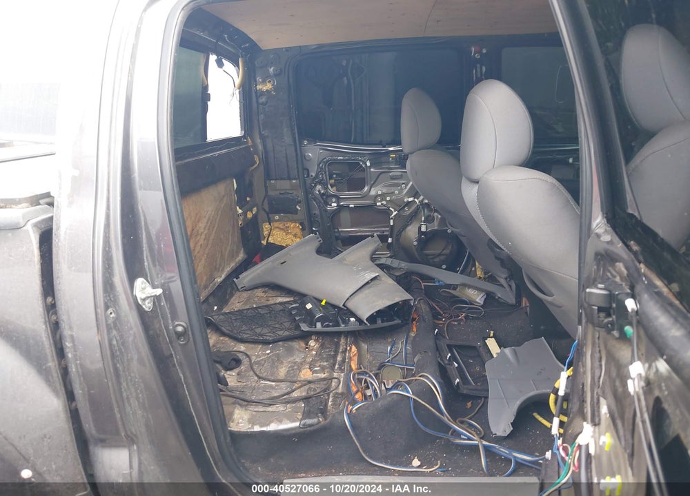 2015 TOYOTA TACOMA PRERUNNER V6 VIN: 5TFJU4GNXFX072700