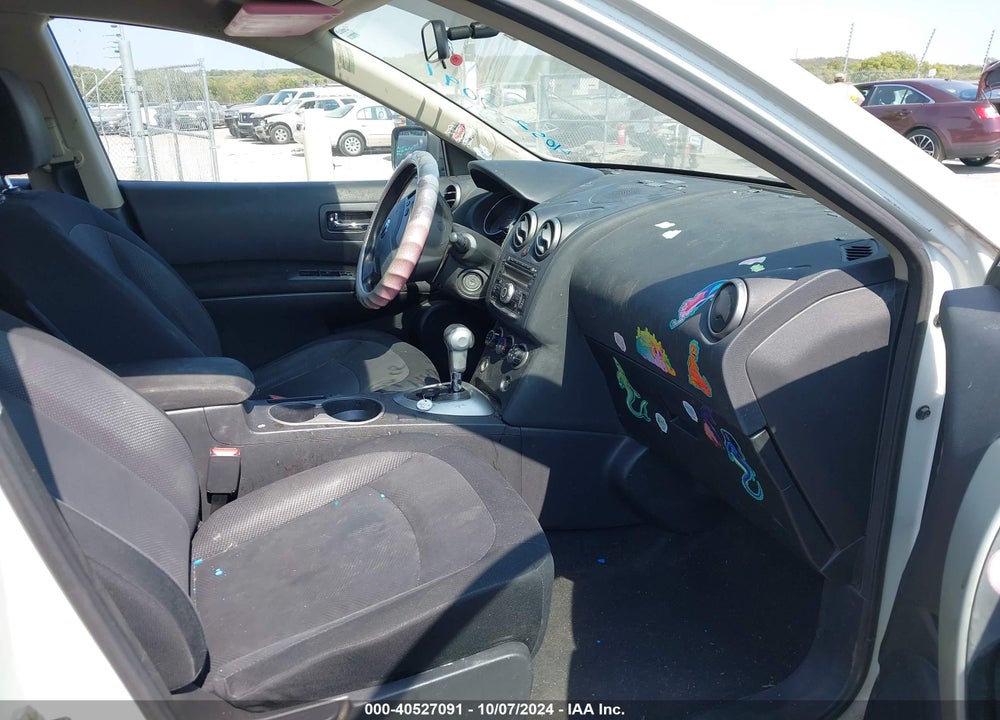 2013 NISSAN ROGUE S VIN: JN8AS5MV3DW101851