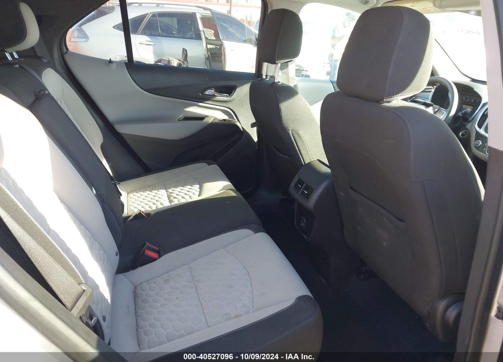 2021 CHEVROLET EQUINOX FWD LS VIN: 3GNAXHEV9MS126401