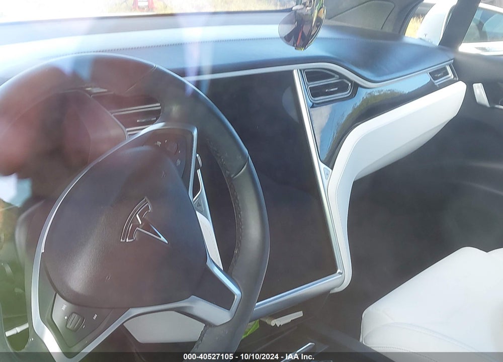 2017 TESLA MODEL X 100D/75D/90D VIN: 5YJXCBE20HF061003