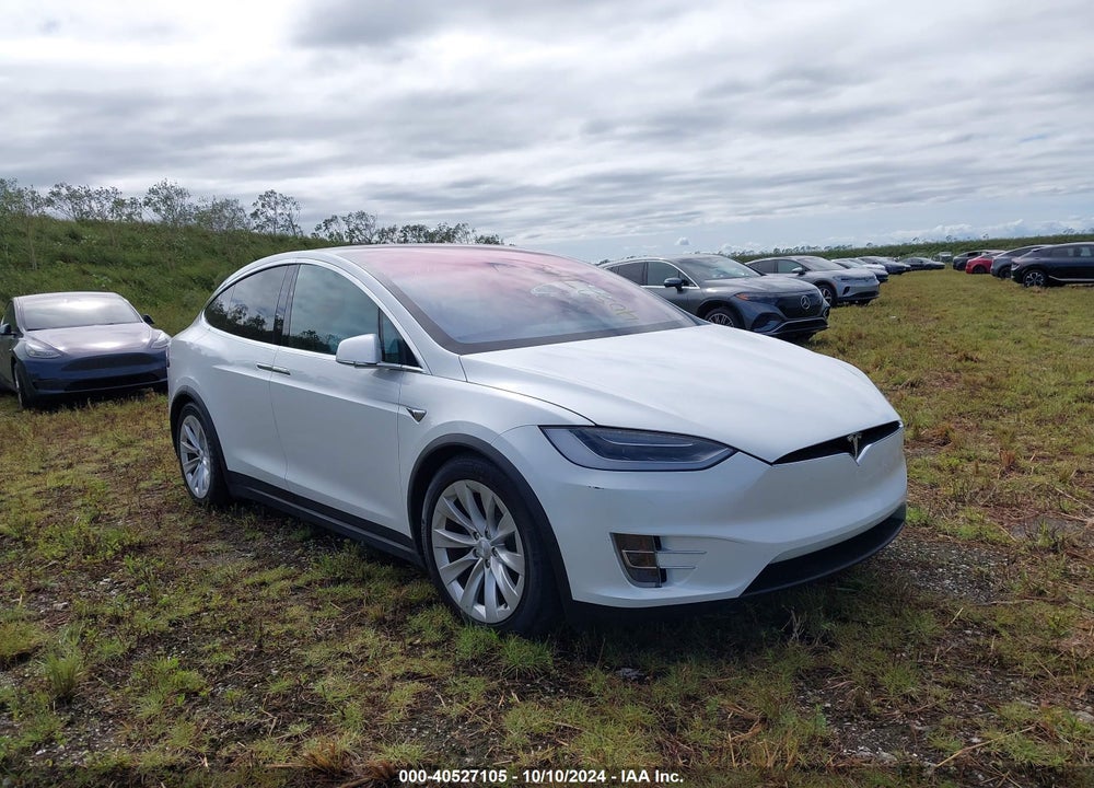 2017 TESLA MODEL X 100D/75D/90D VIN: 5YJXCBE20HF061003