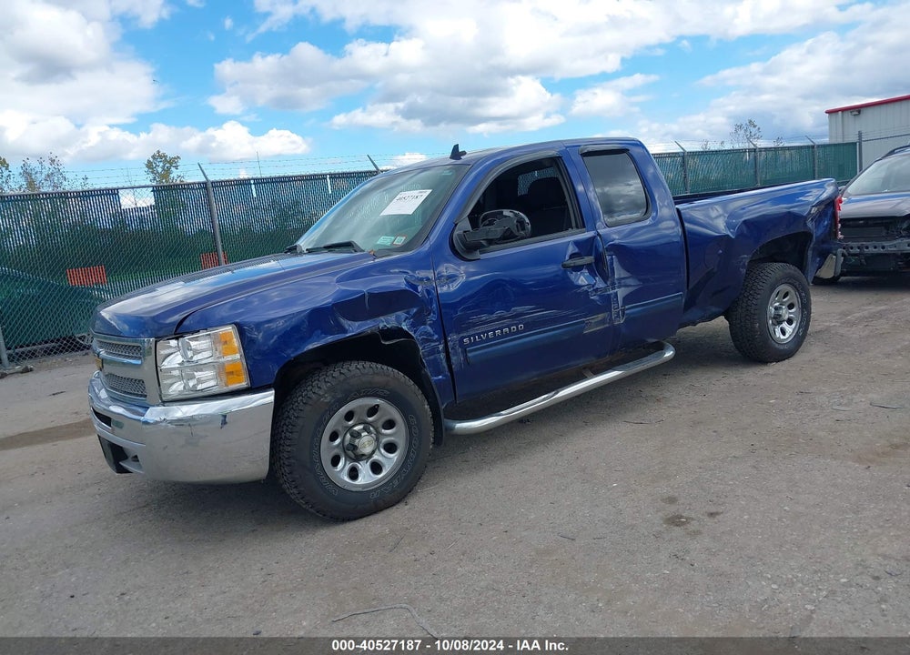 2013 CHEVROLET SILVERADO 1500 LT VIN: 1GCRKSEAXDZ132585