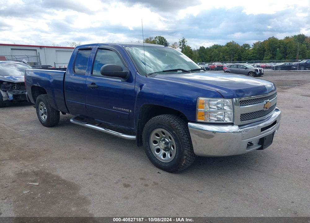 2013 CHEVROLET SILVERADO 1500 LT VIN: 1GCRKSEAXDZ132585