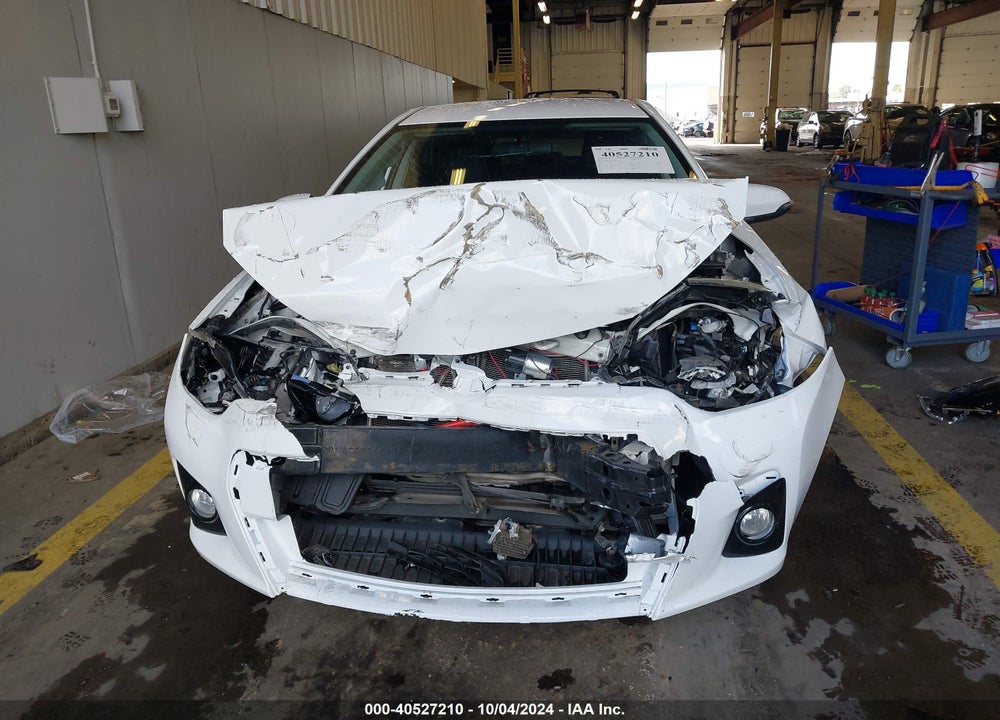 2015 TOYOTA COROLLA VIN: 5YFBURHE6FP282225
