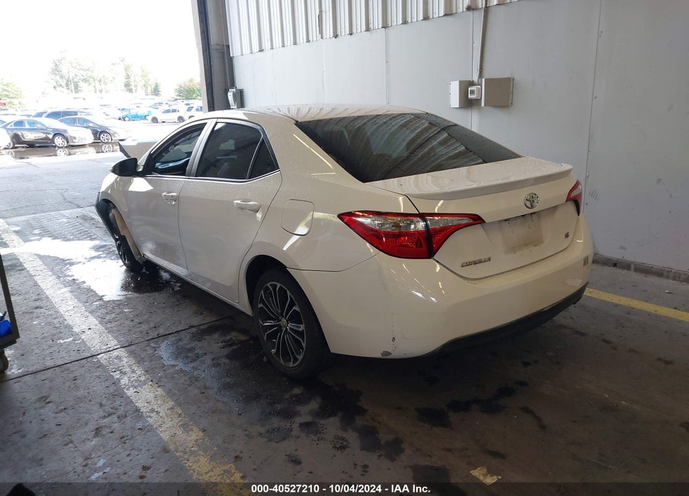 2015 TOYOTA COROLLA VIN: 5YFBURHE6FP282225