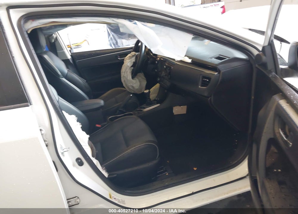 2015 TOYOTA COROLLA VIN: 5YFBURHE6FP282225