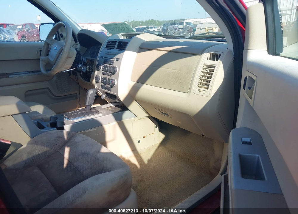 2008 FORD ESCAPE XLT VIN: 1FMCU031X8KA43729